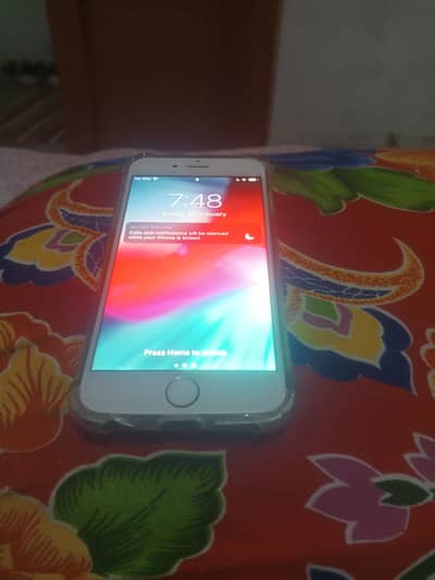iphone 6s. 16gb