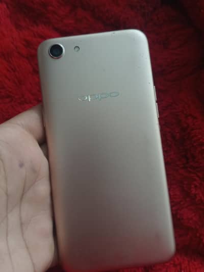 Oppo A83 (2018)