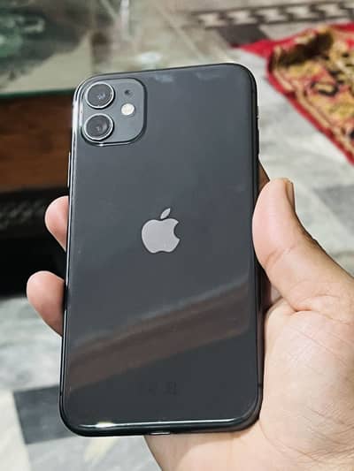 Iphone 11 64 Gb non pta black 10/9 condition heath 81 water pack