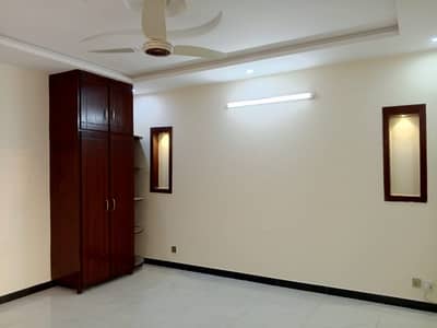 10 Marla Upper Portion For Rent Ground Lock With Gas Electric Separate Meter