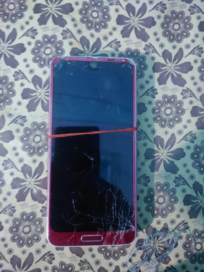 Sharp Aquos r2 Panel 0