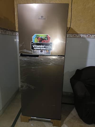 Dawlance Chrome Series Refrigerator 18 Cubic Feet
