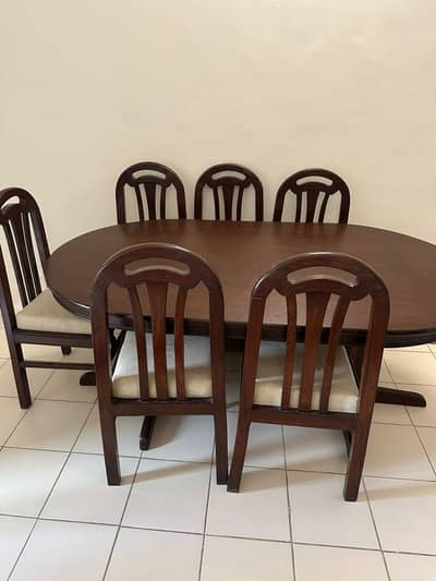 6 seater dining table