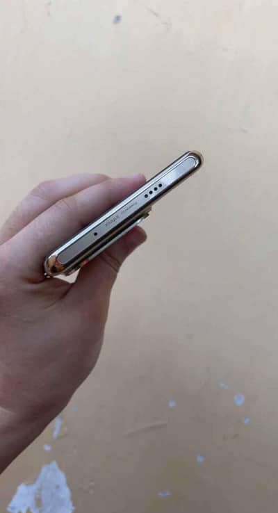 Zero 30 8/256 complete accessories