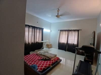 VIP LAVISH FURNISHED BUNGALOW FOR RENT 1000 YARD 5 BEDROOM WITH BASEMENT WITH SOLAR SYSTEM ONLY FOR LONG TIME AGREEMENT COMPANY CLINTE