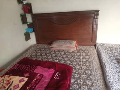 bed dressing side tables