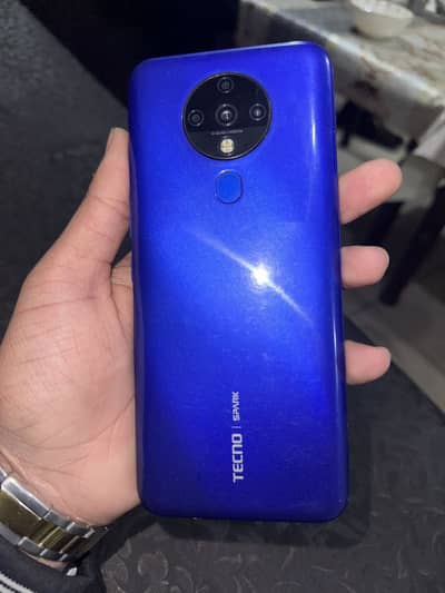 Tecno spark 6 go