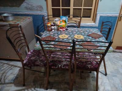 6 Seater dinning table