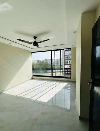 1 Bed Non Furnished Apartment Available For Rent