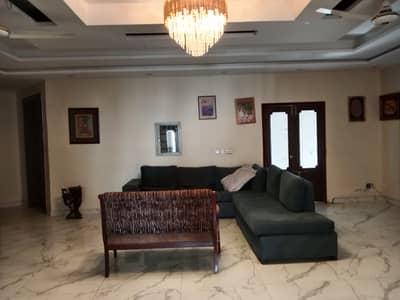 4 Kanal House For Silent Office Near Gulberg