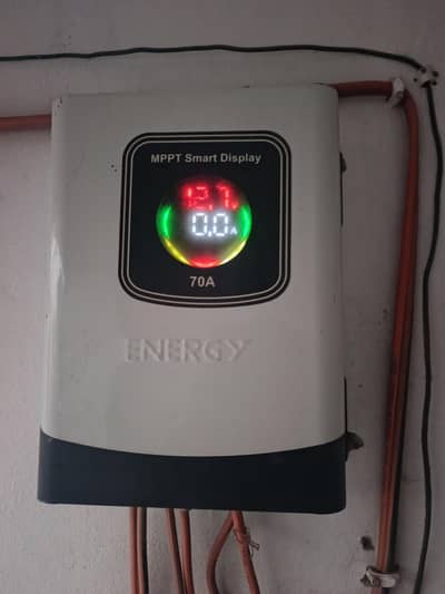 70A Energy MPPT Solar Charge Controller – Perfect Working Condition
