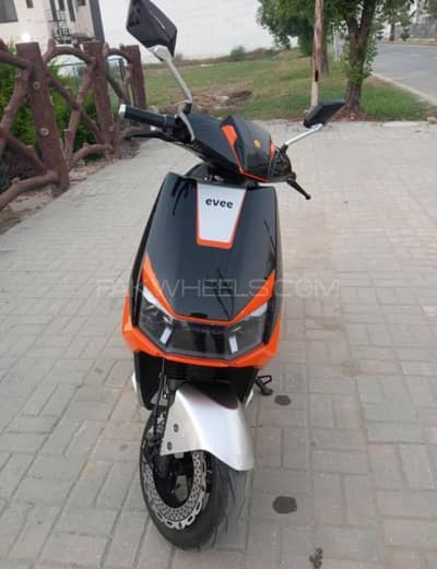 Evee S1 Pro 2000Watt latest Model