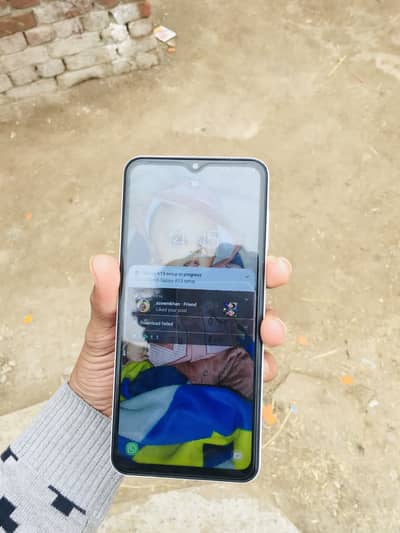 Samsung a13 4ram memory 64gb with box