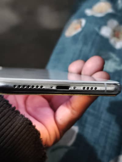 I'm selling my I phone xsmax