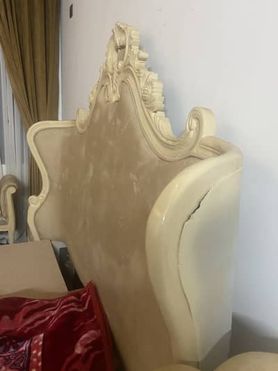 Wooden Bed Set for Sale | 2 Months Old | Low Price