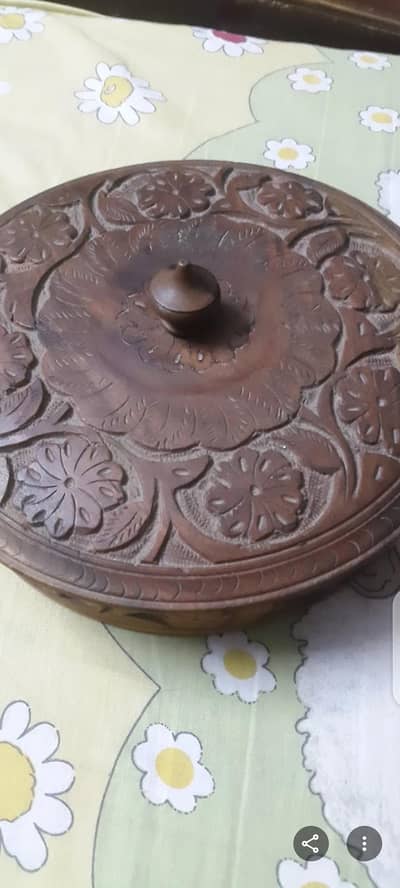 wooden dry fruit box