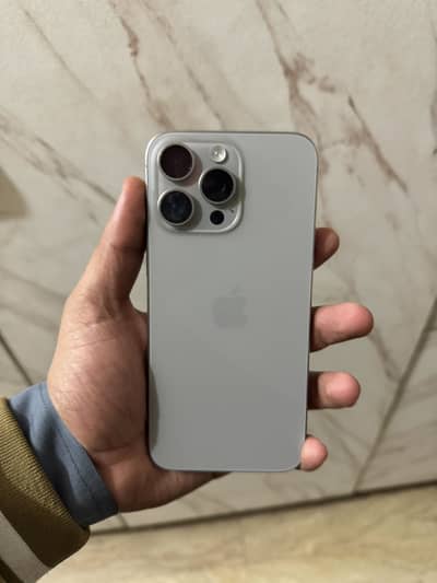 15 pro max HK 256gb Pta Approved