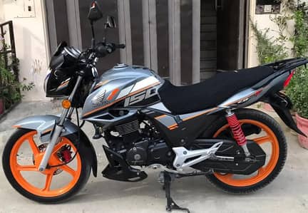 Honda CB150F special december 2022