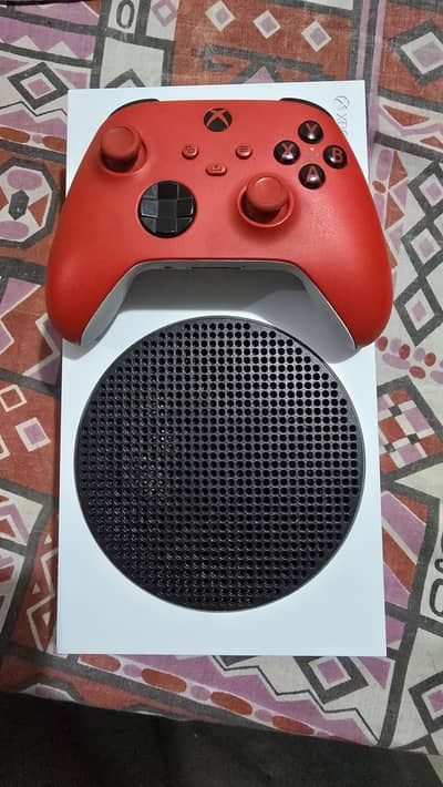 Xbox Series S Excellent Condition| H2H- LHR/FSL/SWL