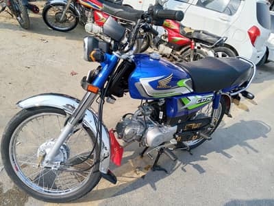 Honda 70 bike sale 10 pattern condition new