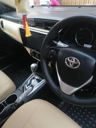 Toyota corolla altis X 2021 /2025