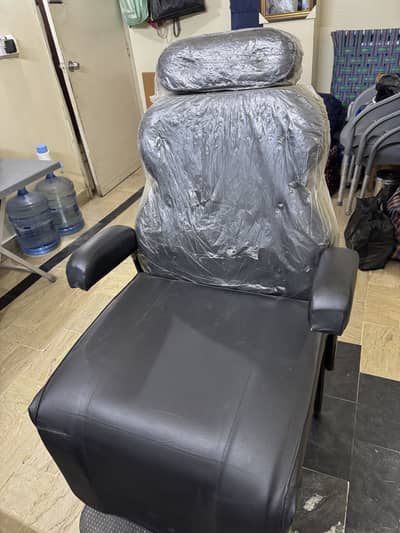 Beauty salon Chair