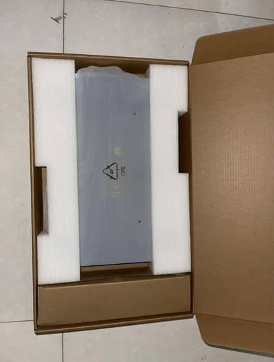 MECHREVO R14P || AMD RYZEN 5 7430U || 8 /256 || BRAND NEW