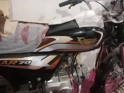 classic black 70cc