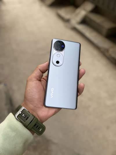 Vivo V40 12/256