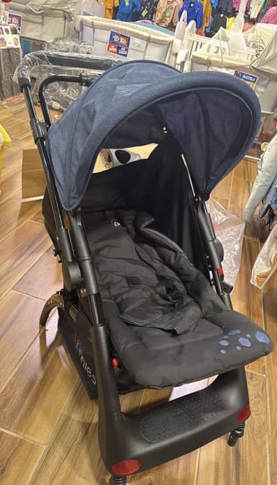 Tinnies baby stroller
