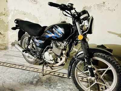 Suzuki GS 150