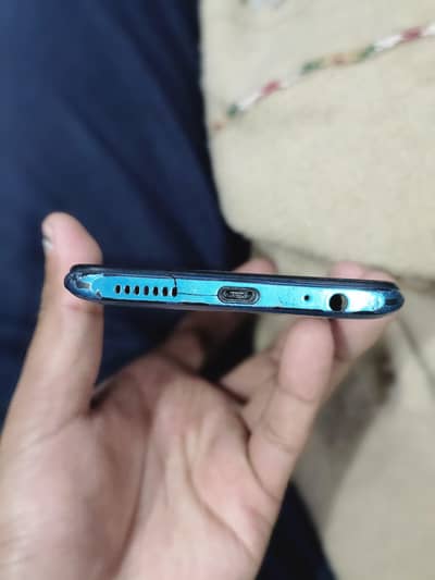 Tecno spark 5 pro 4 gb ram 64gb rom