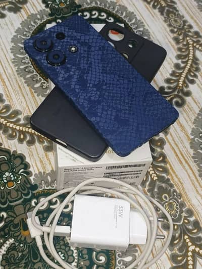 REDMI NOT 13. . . . 8/256GB. . . WITH BOX CHARGER