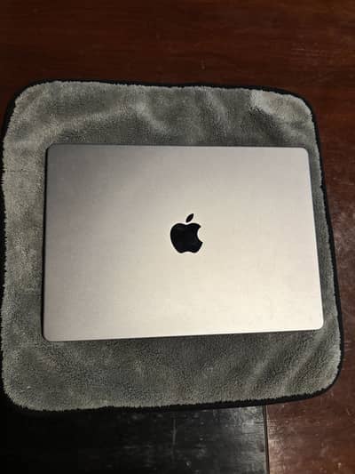 macbook pro m1 14 inch 2021 16gb 512gb