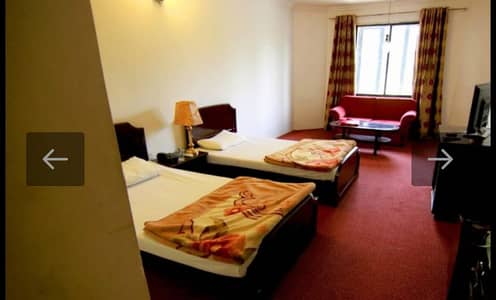 VIEW GARDEN GIRLS HOSTEL in SHADMAN Lahore College Women University