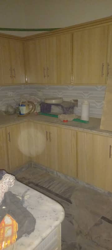 5 marla 2nd floor for rent