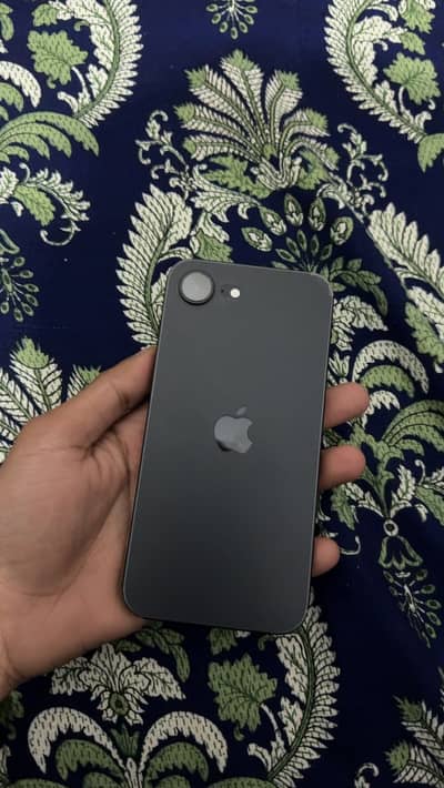 iPhone 16e FU BH100%