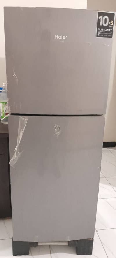 Haier Refrigerator Model 246EBSA