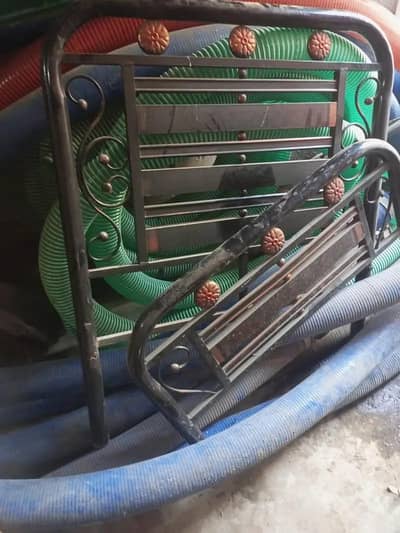 iron rod bed
