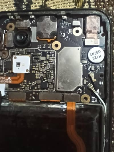 Mi 11 lite ka bord ha kasi ka pass ya kasi ka pass dead phone ho wo