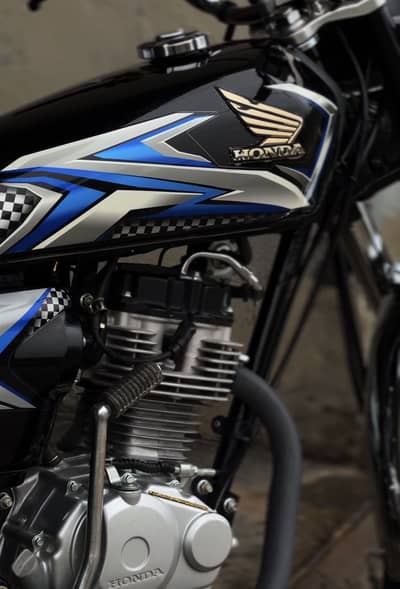 Honda 125 Black Color 2025 Model