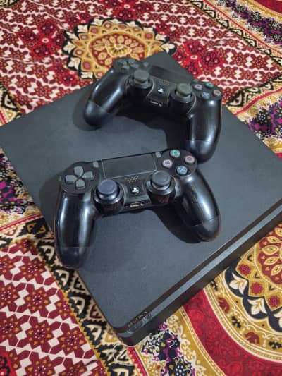 PS4 SLIM 500 GB for sale