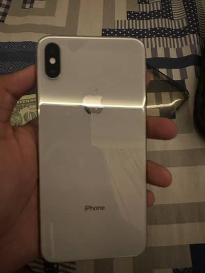 Iphone xsmax 64 gb