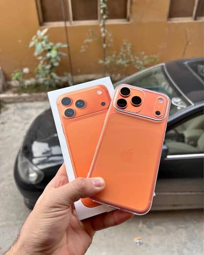 17 Pro Max 256 gb Cosmic Orange