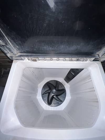 Dawlance washing matchine