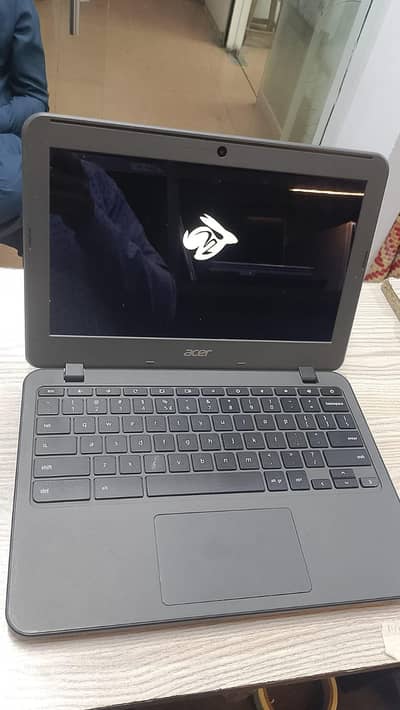 Acer Chromebook 11.6" Windows 10 – Good Condition