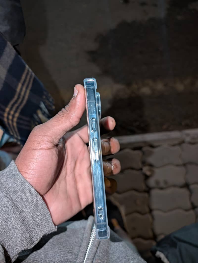 Google Pixel 10 Pro 2