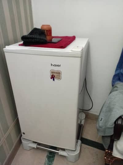 haier mini room fridge 0301.0974221