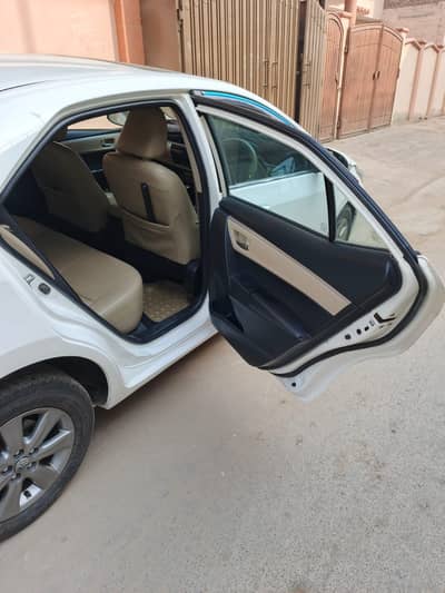 Toyota Corolla Altis Grande CVT-i 1.8