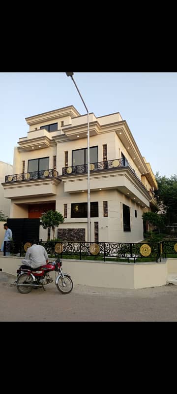 G-13/1 25*40 Proper Corner Brand New House For Sale Park, Market, Masjid, Matro Station, And Water Filter